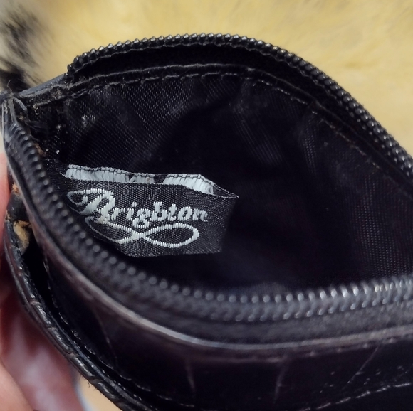 Brighton change purse, vintage, leather, zip top. Heart shaped photo frame. - Picture 4 of 6